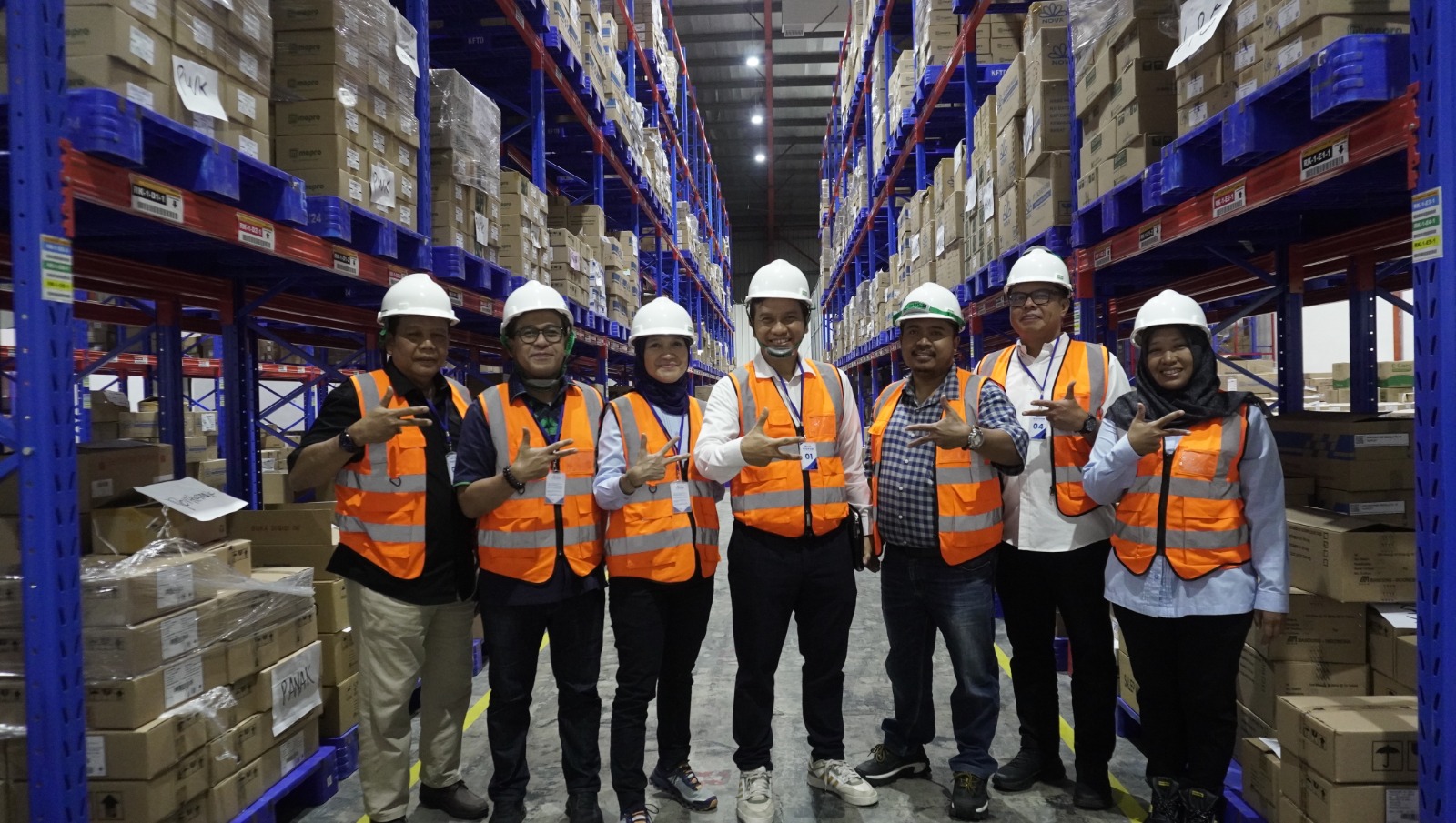 Dewan Komisaris KFTD Tinjau Langsung Operasional Gudang Pusat KFTD, Fokus pada Optimalisasi Kinerja dan Pelayanan Pelanggan